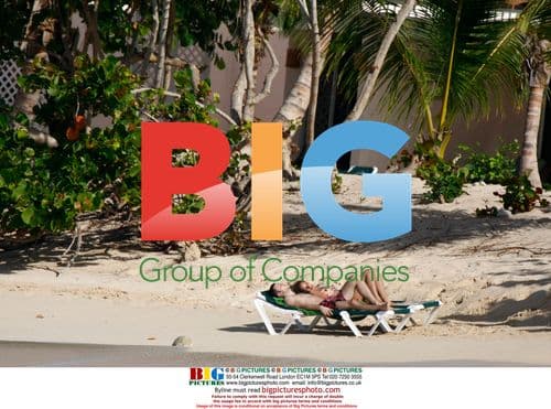 Leona Lewis enjoys Caribbean getaway