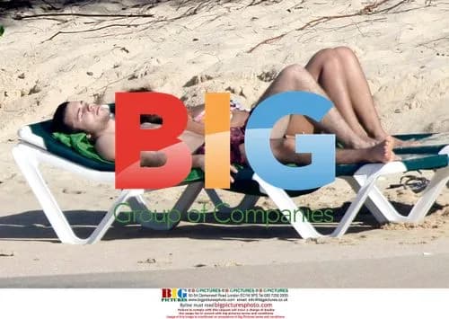 Leona Lewis enjoys Caribbean vacation
