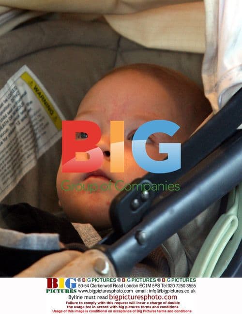 Tori Spelling and Family Shop in Beverly Hills