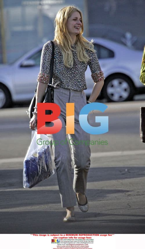 Actress Mischa Barton Smoking Marijuana