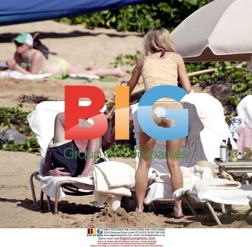 Denise Richards and Richie Sambora on Hawaii vacation