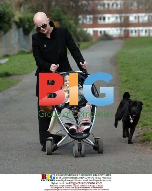 Gail Porter out with daughter in London