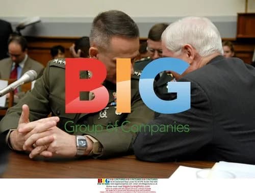 Robert Gates and Gen. Peter Pace at Hearing
