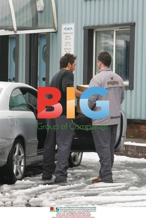 Charlotte Church's BF Gavin Henson Shopping