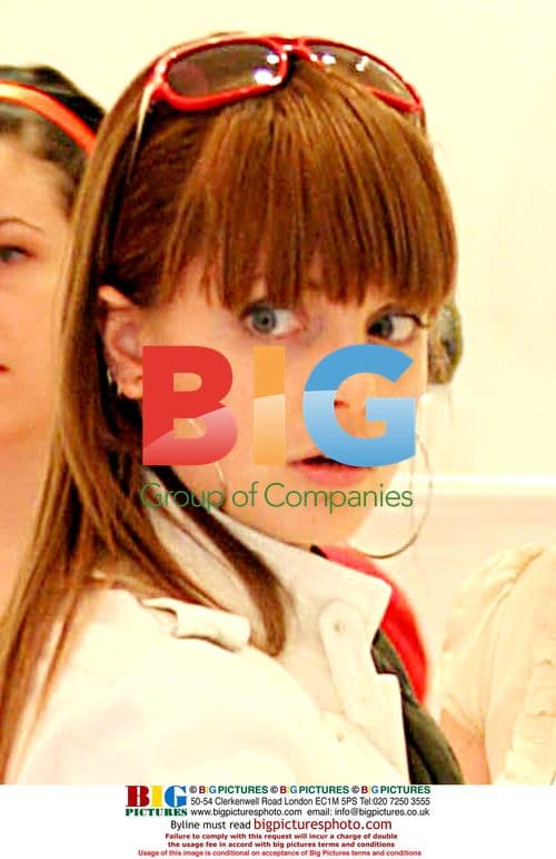 Mena Suvari Shopping in Beverly Hills