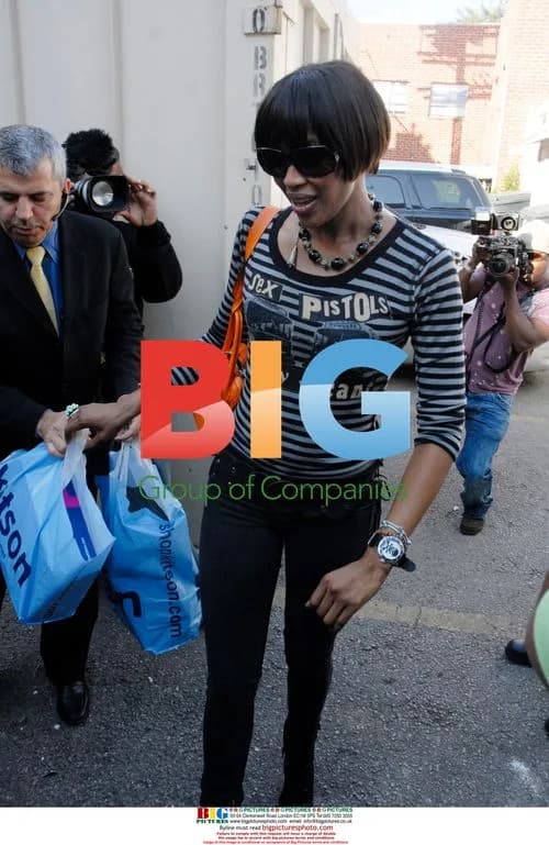 Naomi Campbell Shopping in West Hollywood