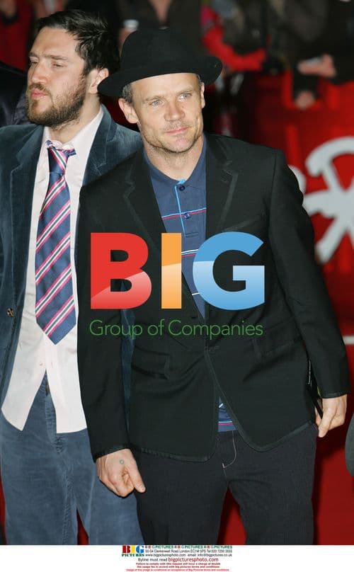 Flea and John Frusciante at 26th Brit Awards