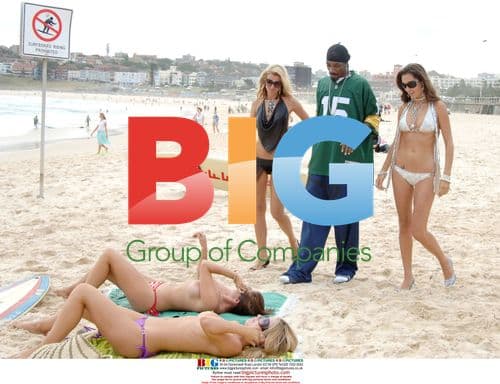 Sophie Monk and Snoop Dogg film MTV video