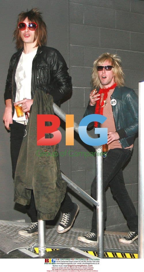 Towers Of London Band Performs in Manchester