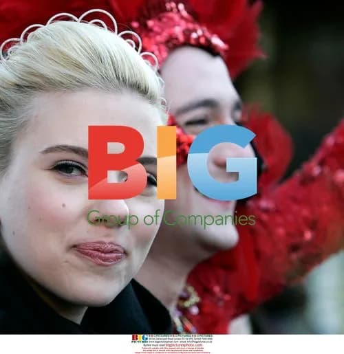 Scarlett Johannson Honored at Hasty Pudding Parade