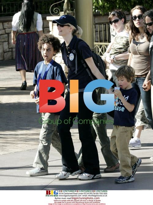 Laura Dern and Ben Harper at Disneyland