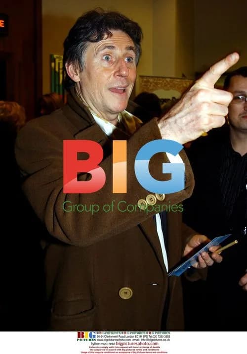 Fiennes & Cox Attend "Jindabyne" Premiere