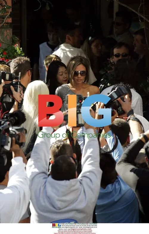 Victoria Beckham House Hunting in Beverly Hills