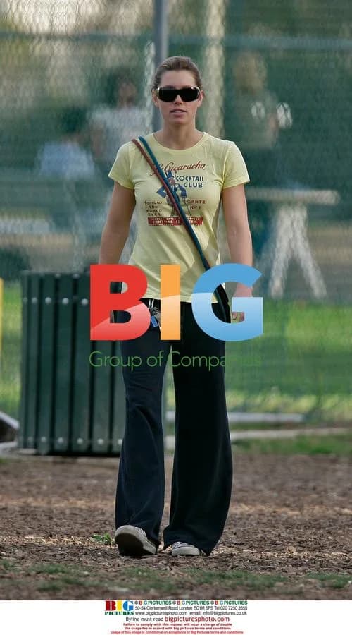 Jessica Biel Takes Dogs to Park