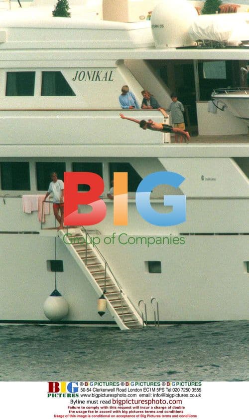 Princess Diana Watches Prince William Dive