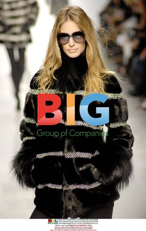 Simonetta Ravizza Fashion Show