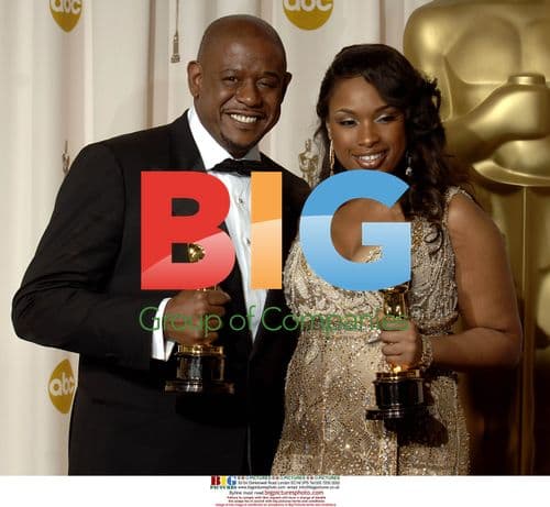 Whitaker and Hudson Pose with Oscars