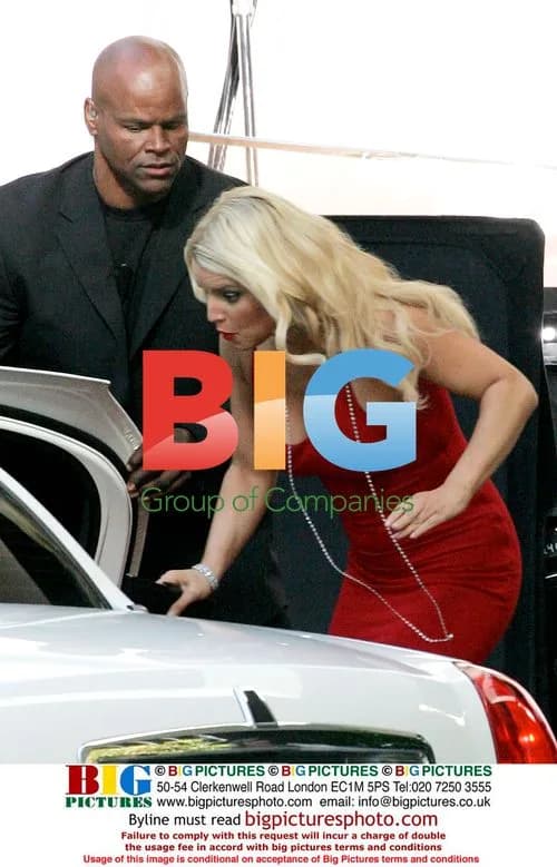 Jessica Simpson Films Pizza Hut Ad