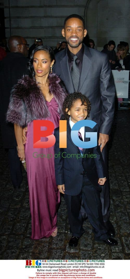 Will Smith, Jada Pinkett Smith, and Jaden Smith at The Pursuit of Happyness Premiere