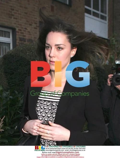 Kate Middleton Leaving for Work on 25th Birthday