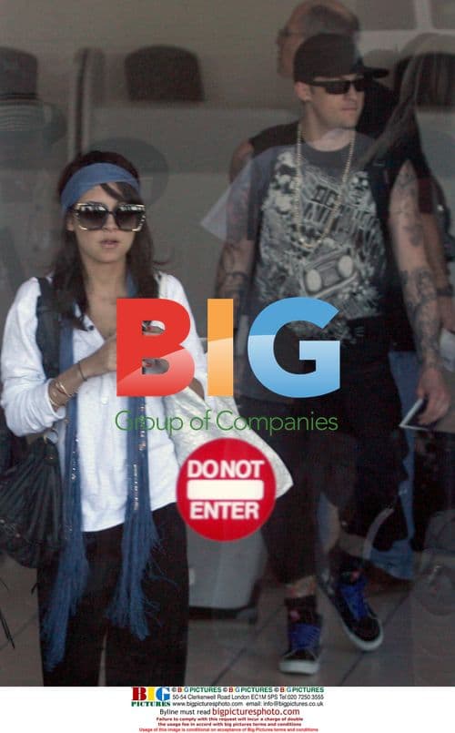 Nicole Richie and Joel Madden on Vacation