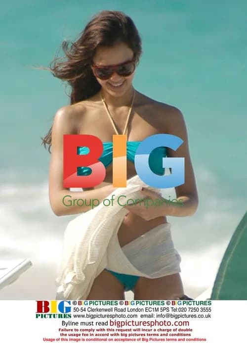 Jessica Alba on Caribbean Vacation