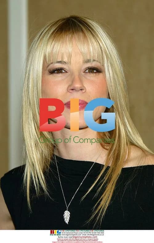 Linda Cardellini at Diamond Fashion Show
