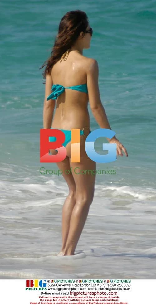 Jessica Alba on Caribbean Vacation