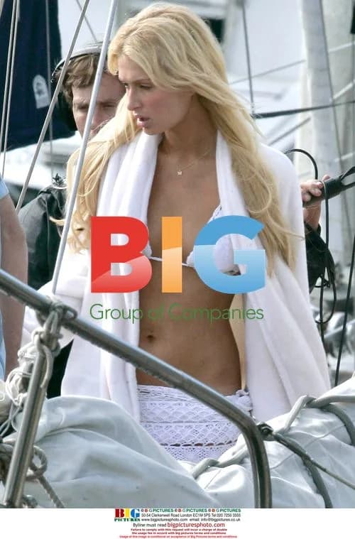 Paris Hilton & Christine Lakin on set of "The Hottie and the Nottie"
