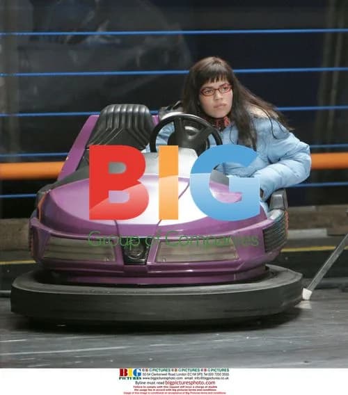 America Ferrera filming "Ugly Betty" at Santa Monica Pier