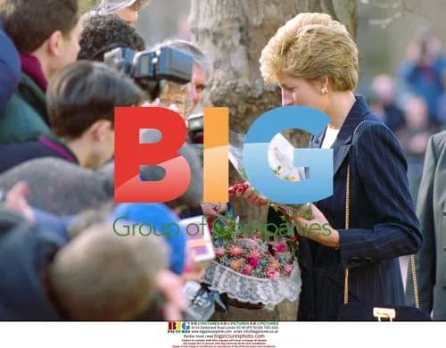 Diana Princess of Wales meets crowds