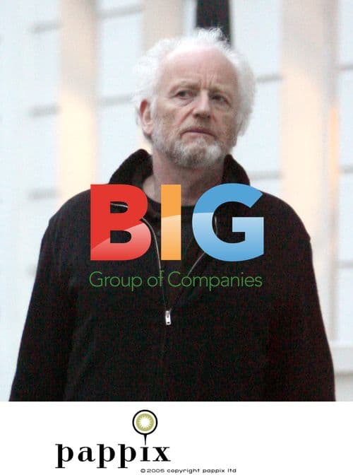 Ian McDiarmid shopping in North London