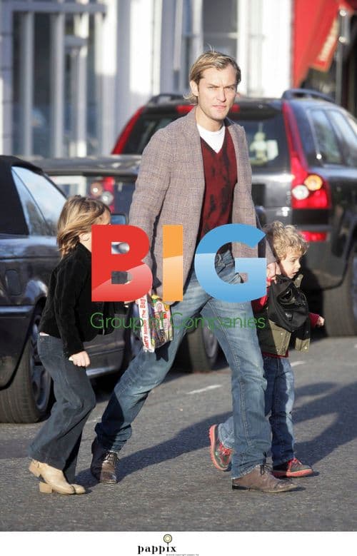 Jude Law's Casual Outing with Kids