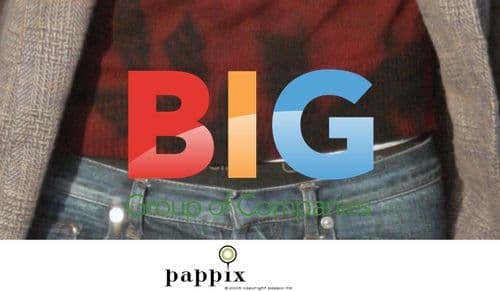 Jude Law Runs Errands with Kids