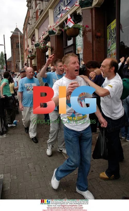 West Ham Fans Emotional Rollercoaster in FA Cup Final