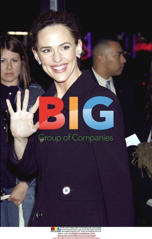 Jennifer Garner at 'Catch and Release' Premiere