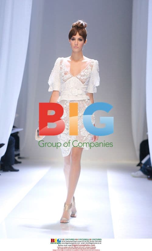 Valentino Spring/Summer 2007 Fashion Show