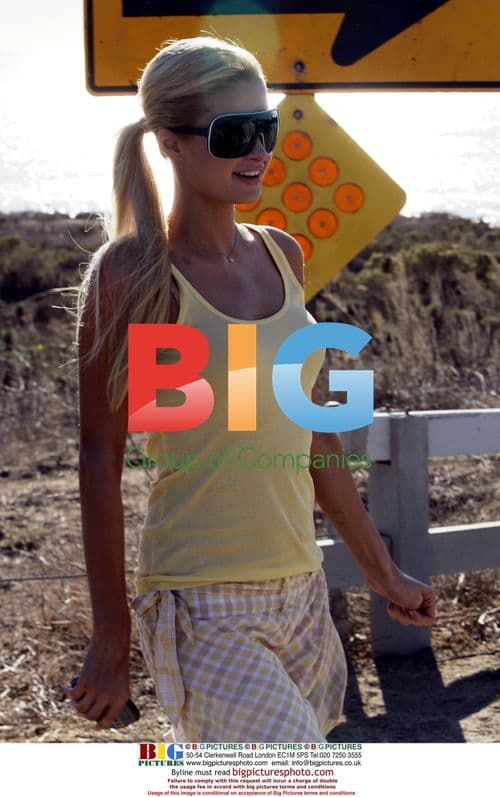 Paris Hilton on 'Hottie and Nottie' set in Malibu