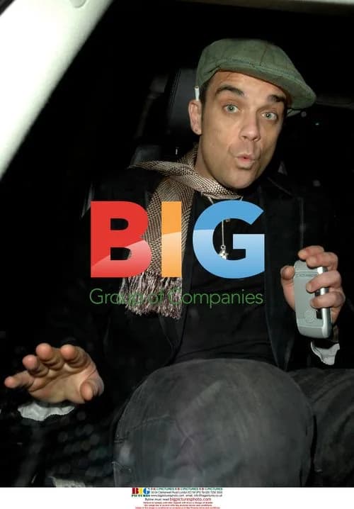 Robbie Williams Leaving Hyde Club