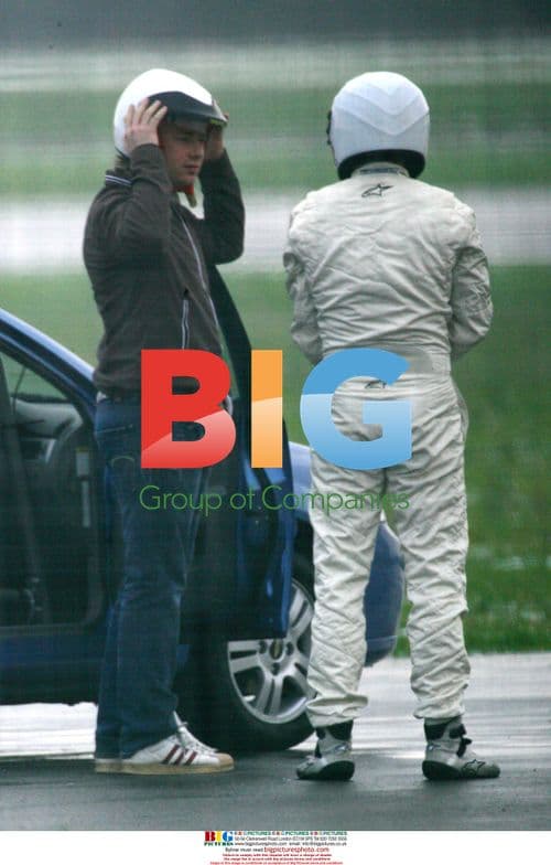 Jamie Oliver Attempts Reasonably-Priced Car Lap at Top Gear Track