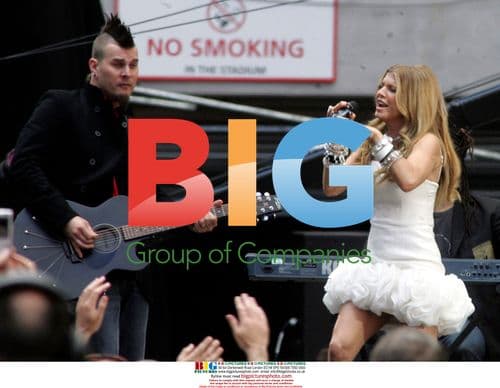 Fergie Performs at Concert for Diana