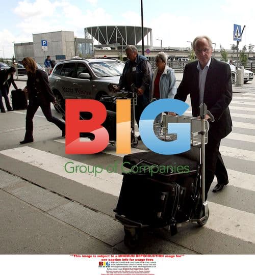 Sven-Gran Eriksson Spotted at Oslo Airport