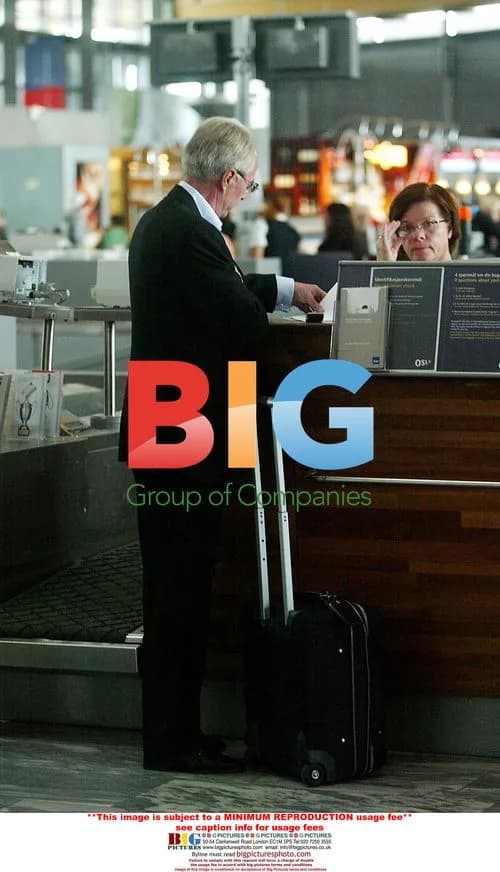 Sven-Gran Eriksson spotted at Oslo Airport