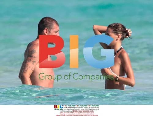 Cristian Vieri & Melissa Satta on Beach