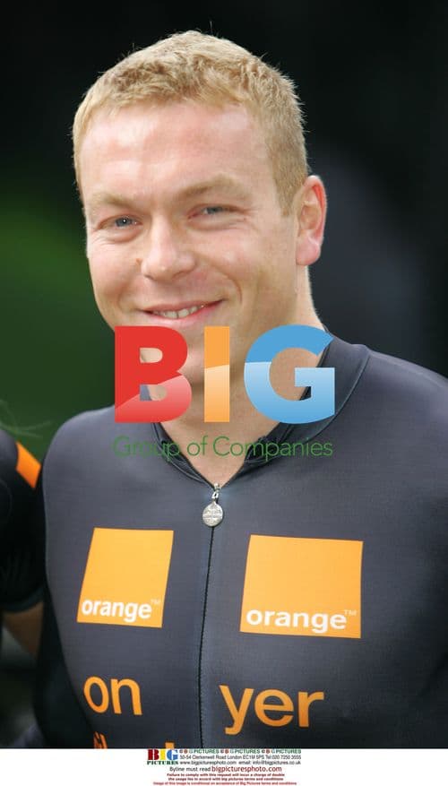 Gemma Atkinson and Olympic Cyclists at Covent Garden Bike Giveaway