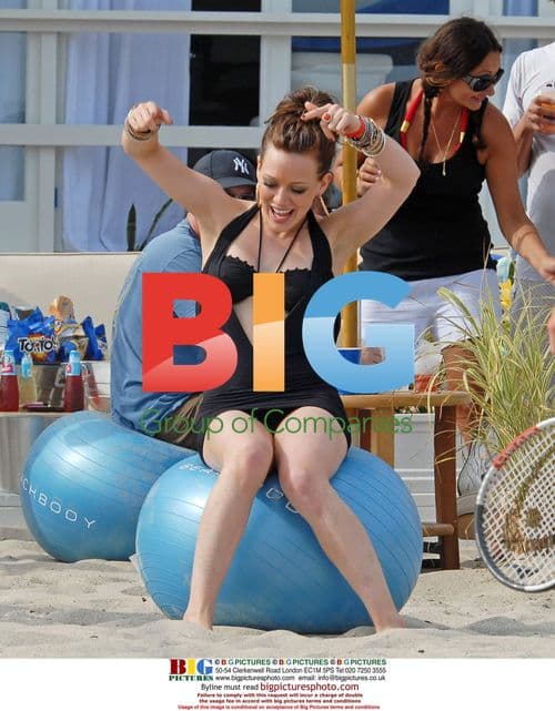 Hilary and Haylie Duff at Malibu beach party