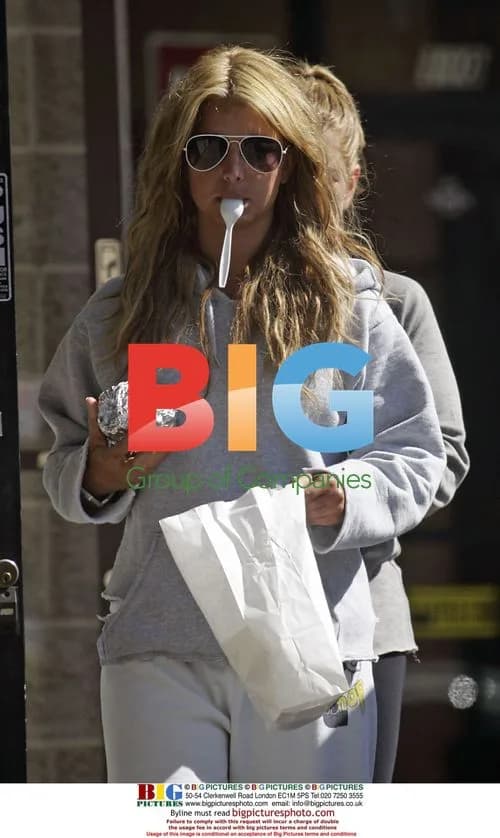 Jessica Simpson Hits Gym Buddy's House