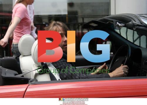 Jonathan Ross Smoking in Car