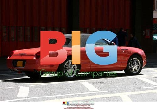 Jonathan Ross Smoking in Car