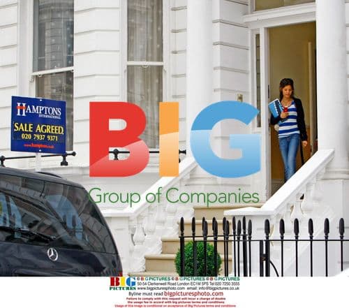 Joe Cole's Girlfriend Carly Zucker Viewing Potential New Home